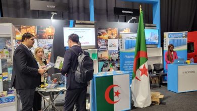 صورة توافد ملحوظ على الجناح الجزائري المنظم على هامش القمة الـ15 لمنتدى “بريكس”