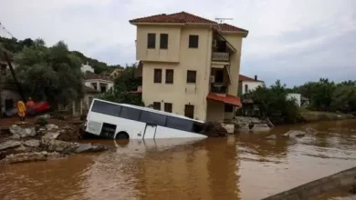 صورة إثر الفيضانات التي شهدتها البلاد..الجزائر تعزي ليبيا وتؤكد استعدادها لمد يد المساعدة