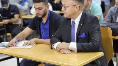 صورة بداري يشرف على مراسم التوقيع الإلكتروني لقرار حركية الطلبة بين الجامعات